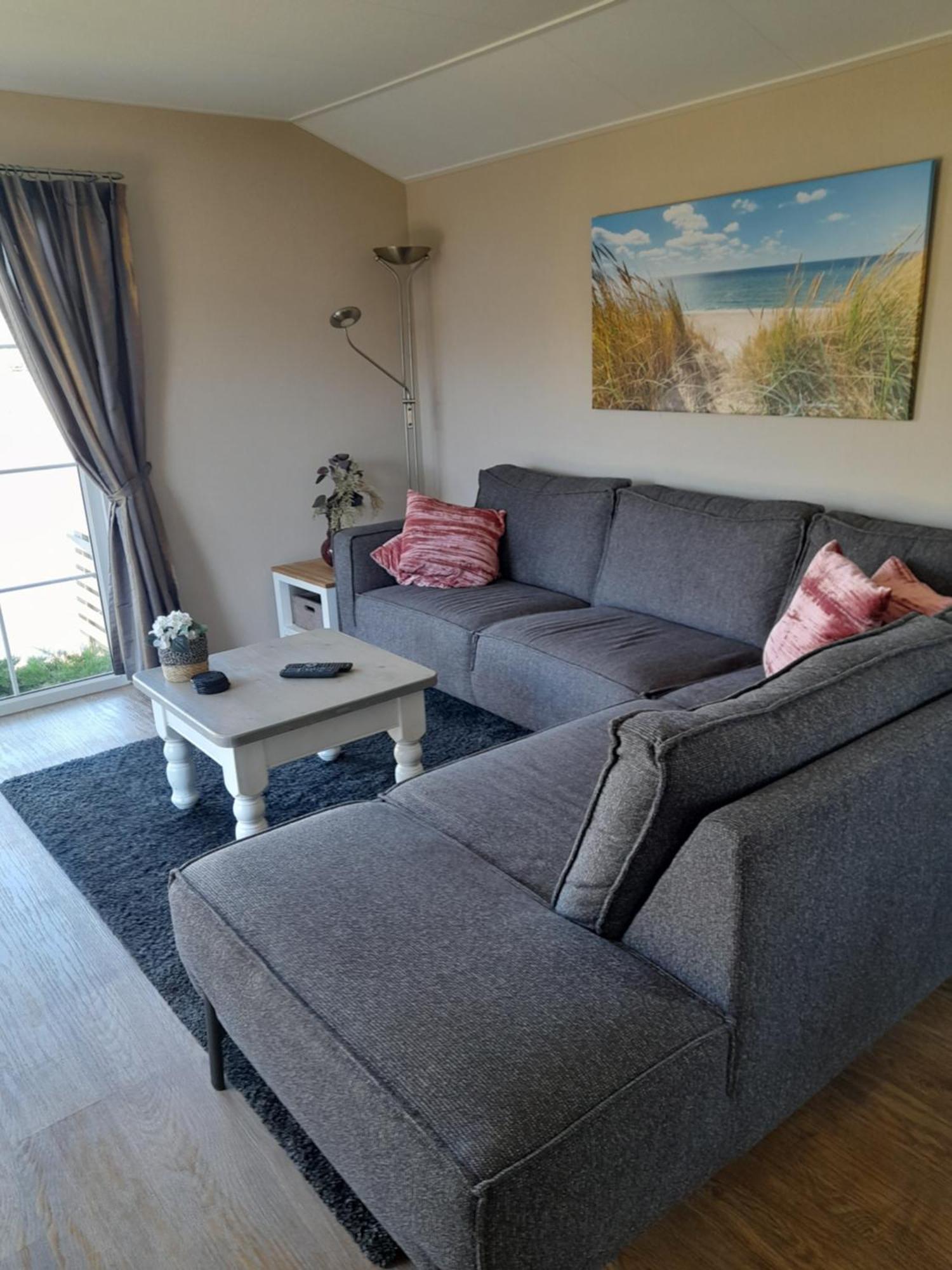 Chalet Makkum C99B Met Prive Gelegen Tuin Aan Het Water Ngoại thất bức ảnh
