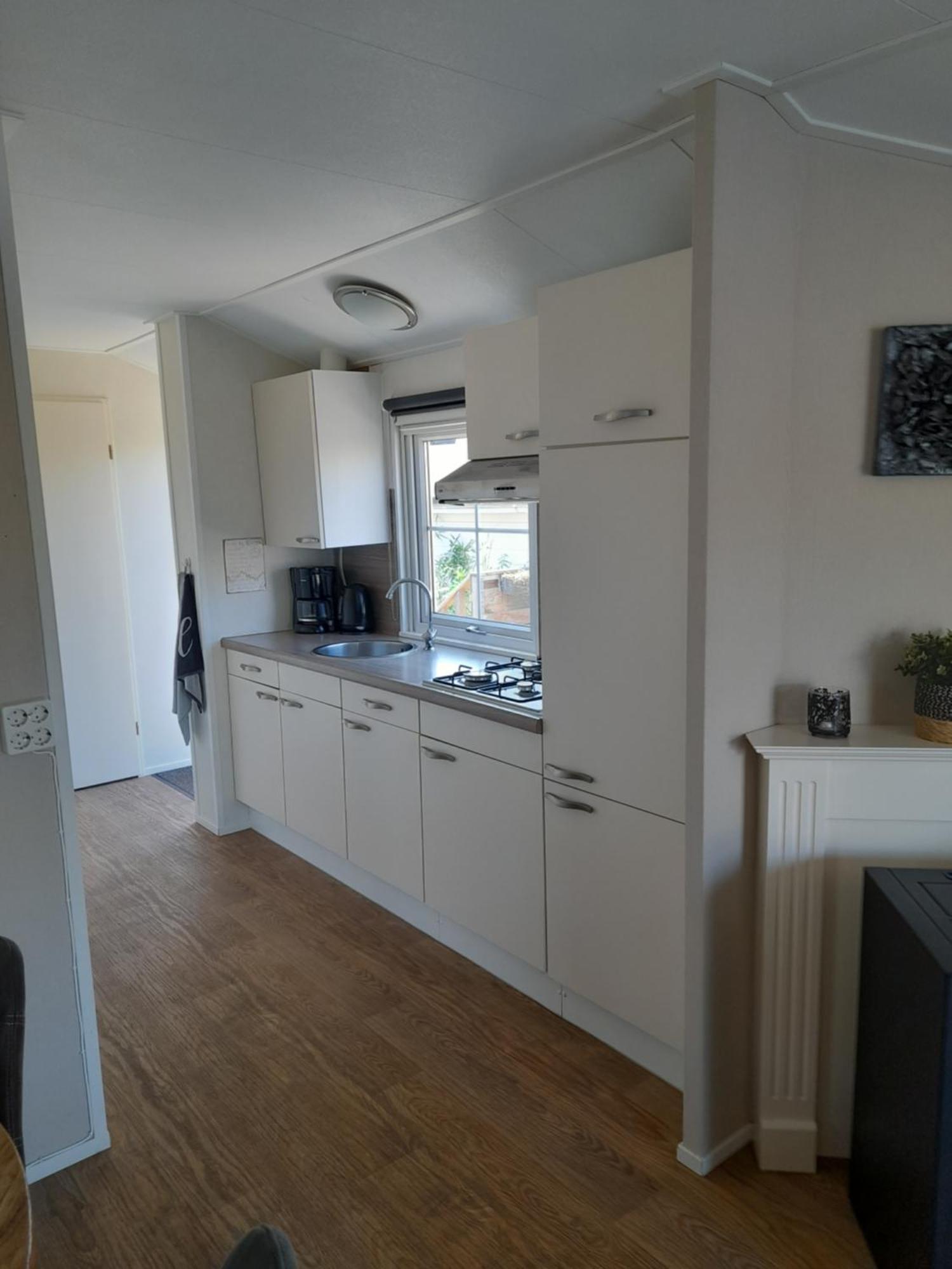 Chalet Makkum C99B Met Prive Gelegen Tuin Aan Het Water Ngoại thất bức ảnh