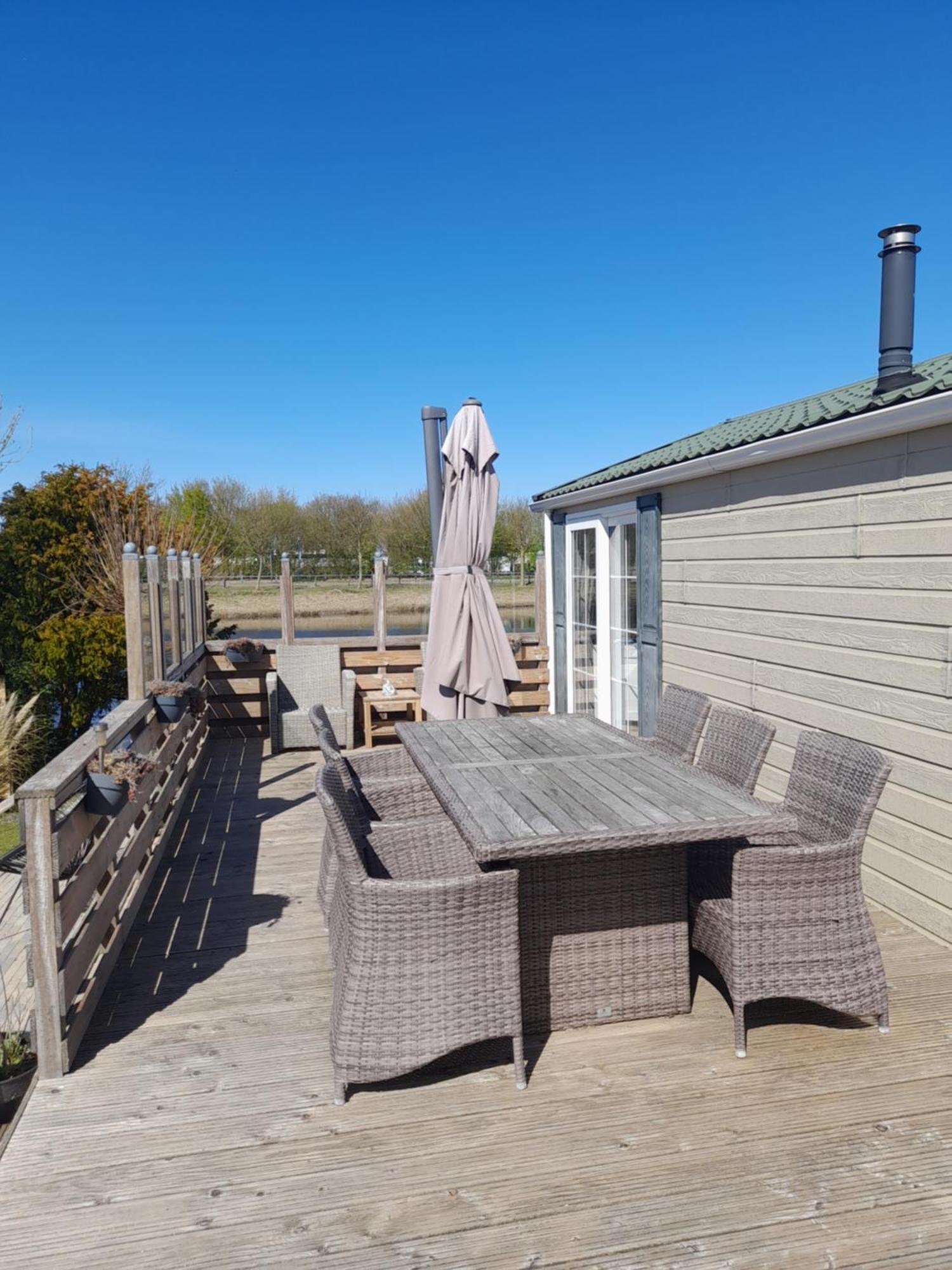 Chalet Makkum C99B Met Prive Gelegen Tuin Aan Het Water Ngoại thất bức ảnh